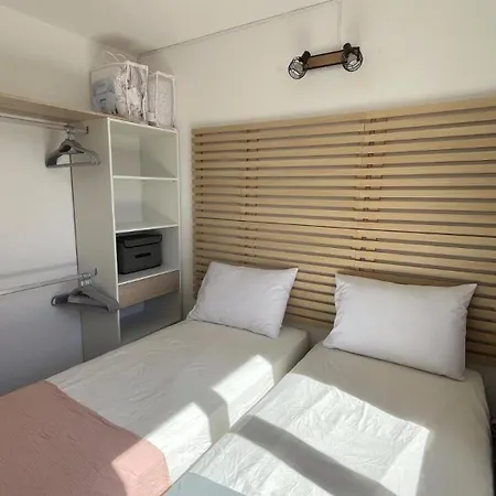 Lagon Bleu Avec Piscine Commune Et Tennis Fréjus